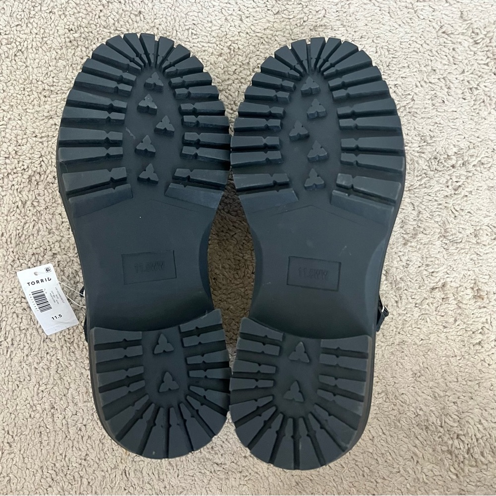 Torrid NEW Size 11.5 Black Lugsole Chunky Mary Jane Shoes - Picture 6 of 7